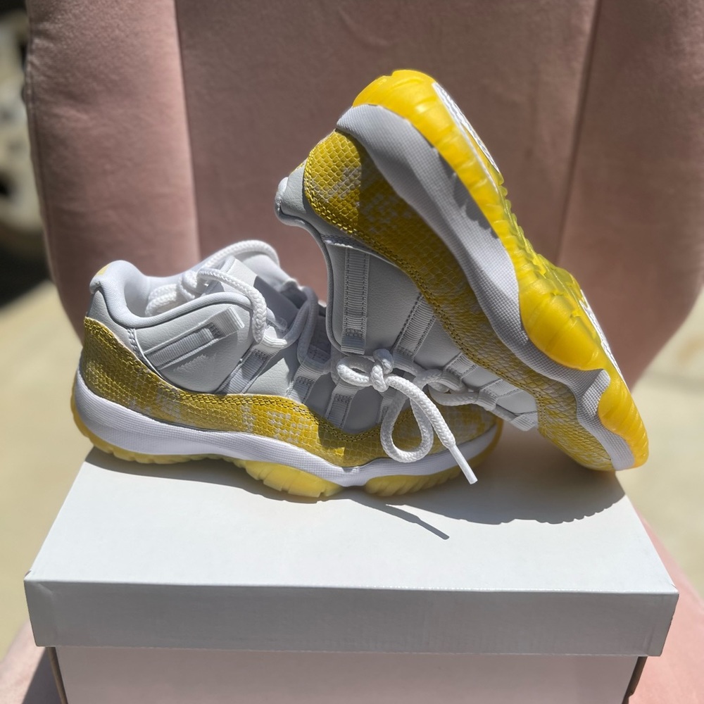 Yellow & white